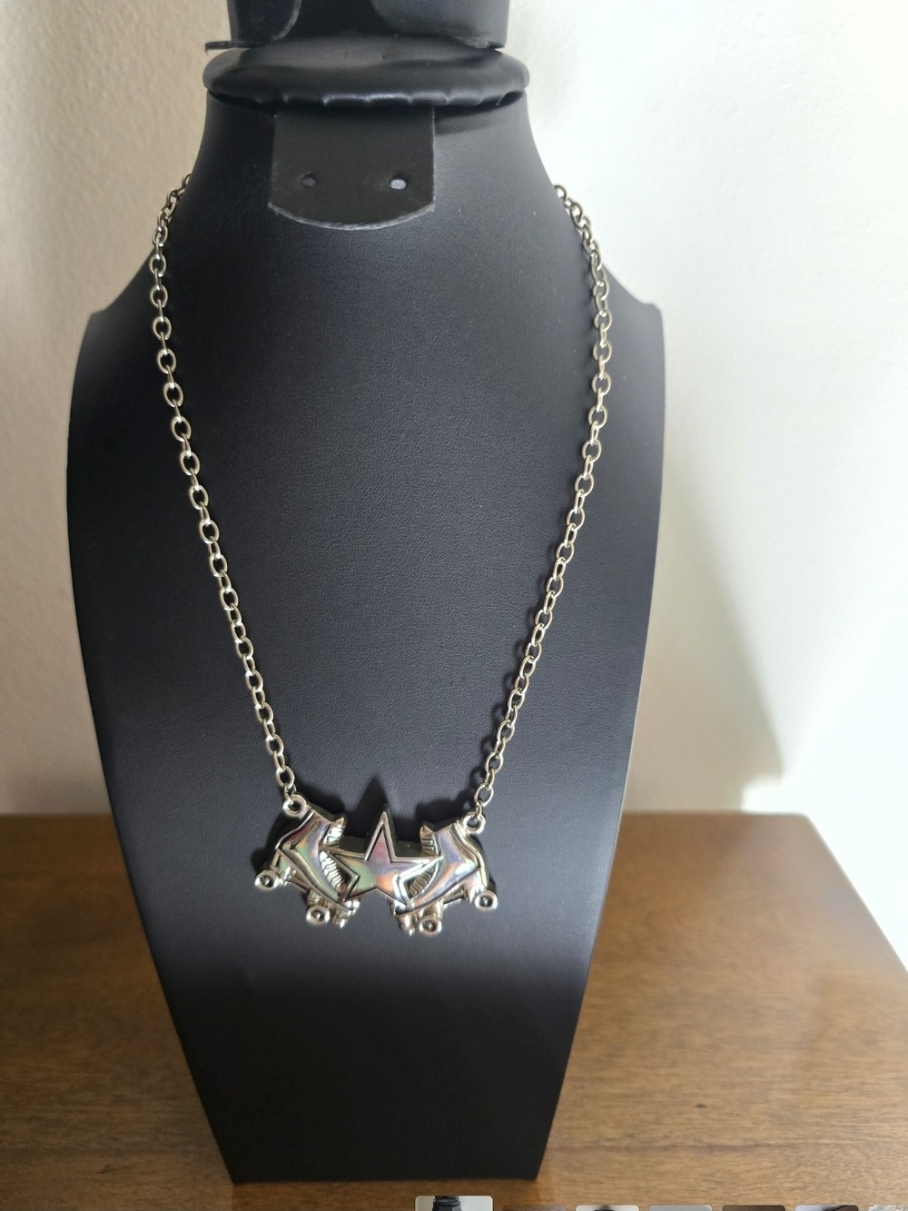 Rock Rebel Silver-Tone Rollar Skates With Star Pendant Necklace - Women Jewelry